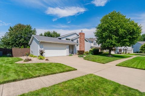 Tiny photo for 1509 Beckenham Drive, Bloomington, IL 61704 (MLS # 12530514)