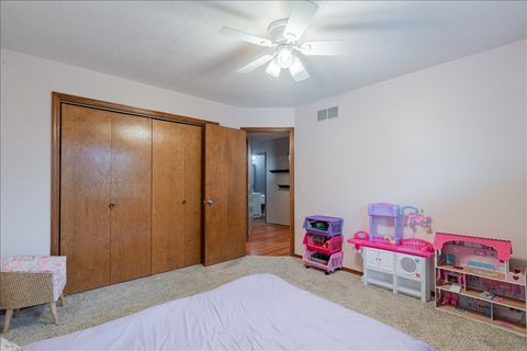 Tiny photo for 1509 Beckenham Drive, Bloomington, IL 61704 (MLS # 12530514)