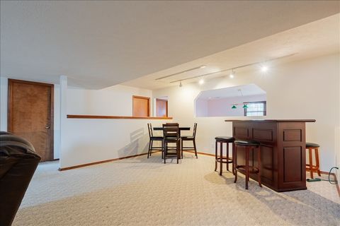 Tiny photo for 1509 Beckenham Drive, Bloomington, IL 61704 (MLS # 12530514)