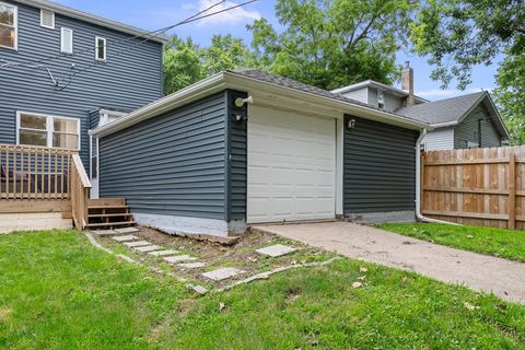 Tiny photo for 1717 N 3rd Street, Clinton, IA 52732 (MLS # 12693533)