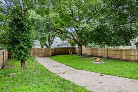 Tiny photo for 1717 N 3rd Street, Clinton, IA 52732 (MLS # 12693533)