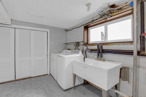 Tiny photo for 4465 LUNT Avenue, Lincolnwood, IL 60712 (MLS # 12455054)