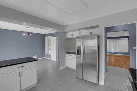 Tiny photo for 4465 LUNT Avenue, Lincolnwood, IL 60712 (MLS # 12455054)