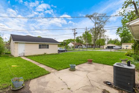 Tiny photo for 16353 Sawyer Avenue, Markham, IL 60428 (MLS # 12633561)