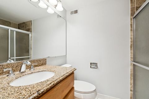 Tiny photo for 33 Shoreline Road #B, Lake Barrington, IL 60010 (MLS # 12516438)