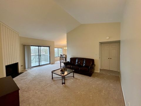 Tiny photo for 33 Shoreline Road #B, Lake Barrington, IL 60010 (MLS # 12516438)