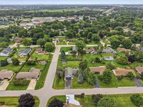 Tiny photo for 16123 S Peerless Drive, Plainfield, IL 60586 (MLS # 12735281)