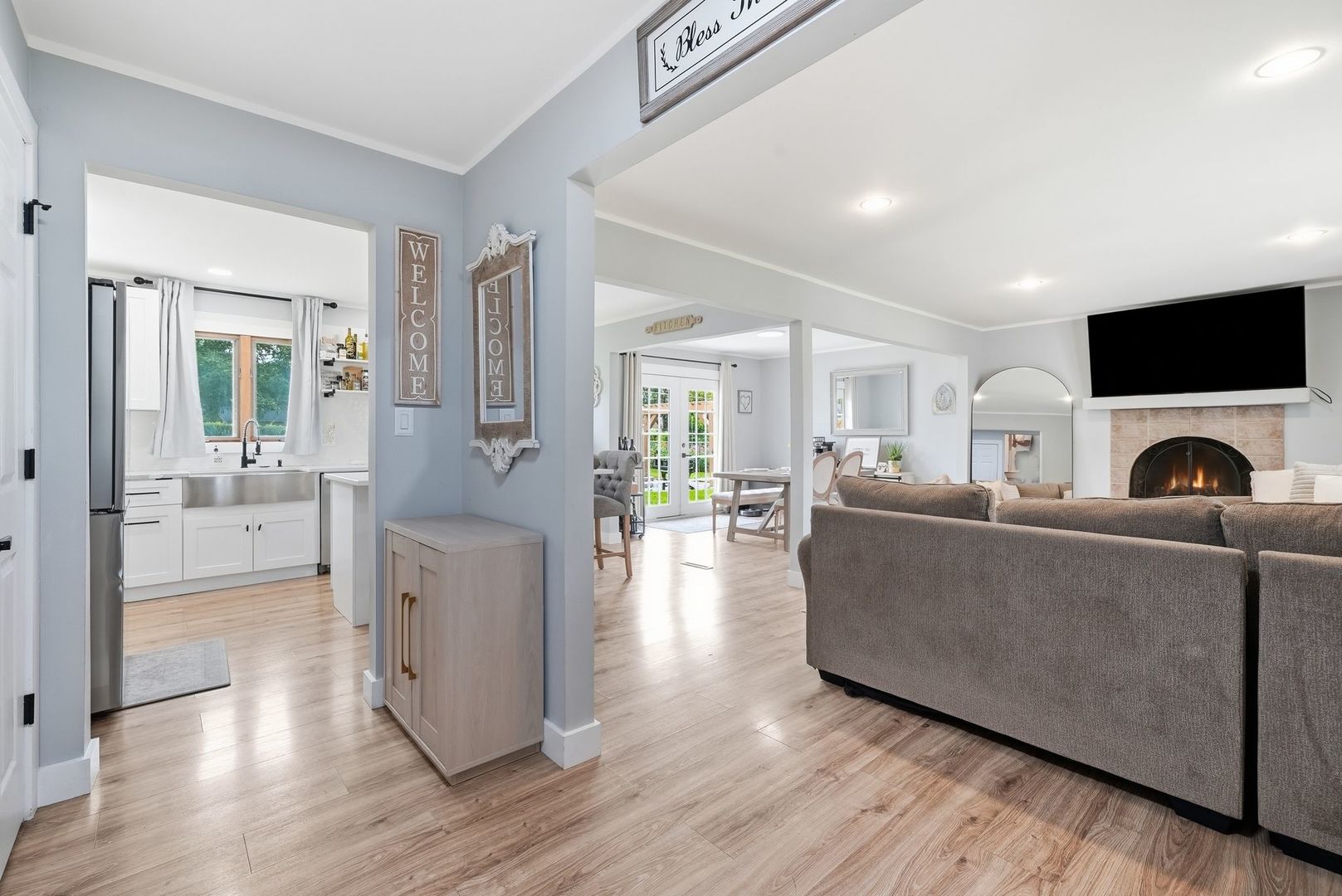 16123 S Peerless Drive