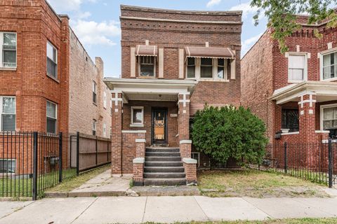 4920 W Cortez Street Chicago IL 60651