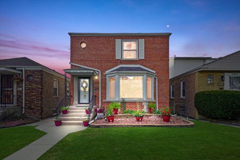 Tiny photo for 14214 S Parnell Avenue, Riverdale, IL 60827 (MLS # 12501401)