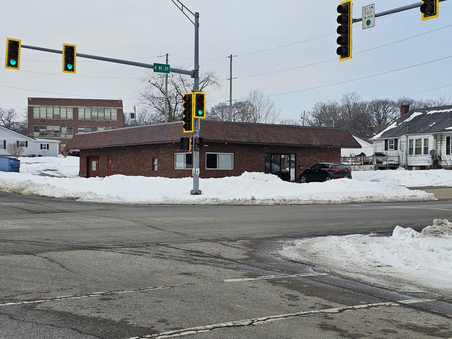 903 Salem Road