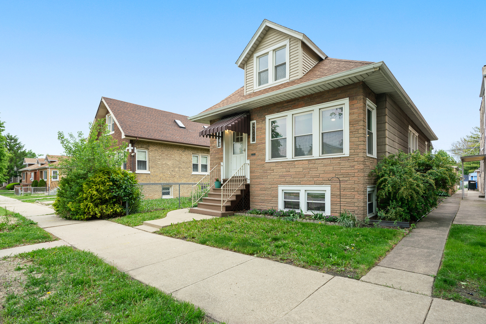 2605 N Oak Park Avenue