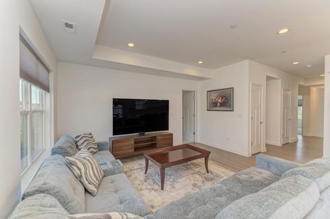 Tiny photo for 257 MASTERS Drive, Addison, IL 60101 (MLS # 12444529)