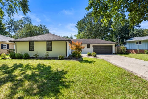 Photo of 1107 Foothill Drive, Champaign, IL 61821 (MLS # 12743244)