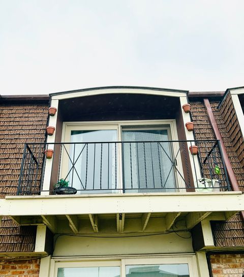Tiny photo for 12720 Carriage Lane #B2, Crestwood, IL 60418 (MLS # 12489743)