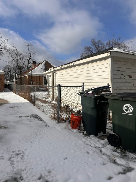 Tiny photo for 411 50th Avenue, Bellwood, IL 60104 (MLS # 12757192)