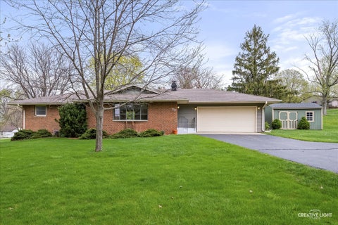 Photo of 70 Highview Drive, Yorkville, IL 60560 (MLS # 12603749)