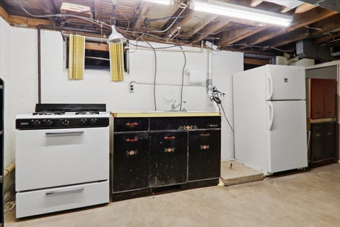 Tiny photo for 300 S Jackson Street, Flanagan, IL 61740 (MLS # 12755145)