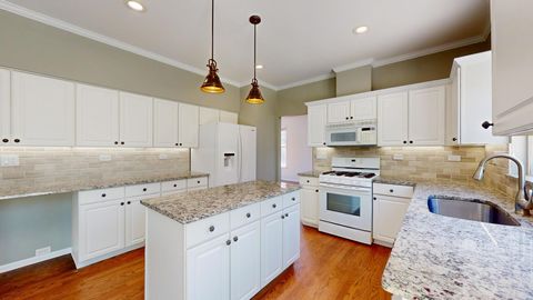 Tiny photo for 7569 Dada Drive, Gurnee, IL 60031 (MLS # 12629810)