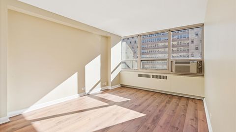Tiny photo for 3950 N Lake Shore Drive #1706, Chicago, IL 60613 (MLS # 12484155)