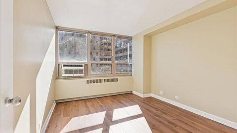 Tiny photo for 3950 N Lake Shore Drive #1706, Chicago, IL 60613 (MLS # 12484155)