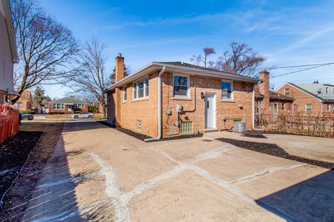 Tiny photo for 311 Buckthorn Lane, Hillside, IL 60162 (MLS # 12576163)