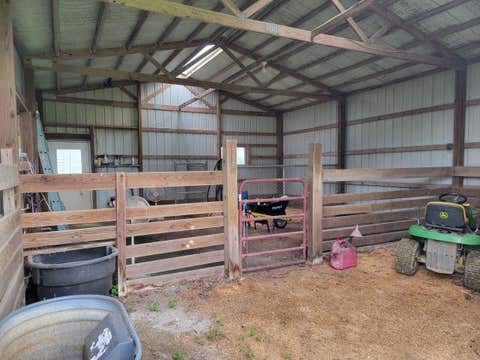 Tiny photo for 2035 Mount Hebron Road, Makanda, IL 62958 (MLS # 12687686)