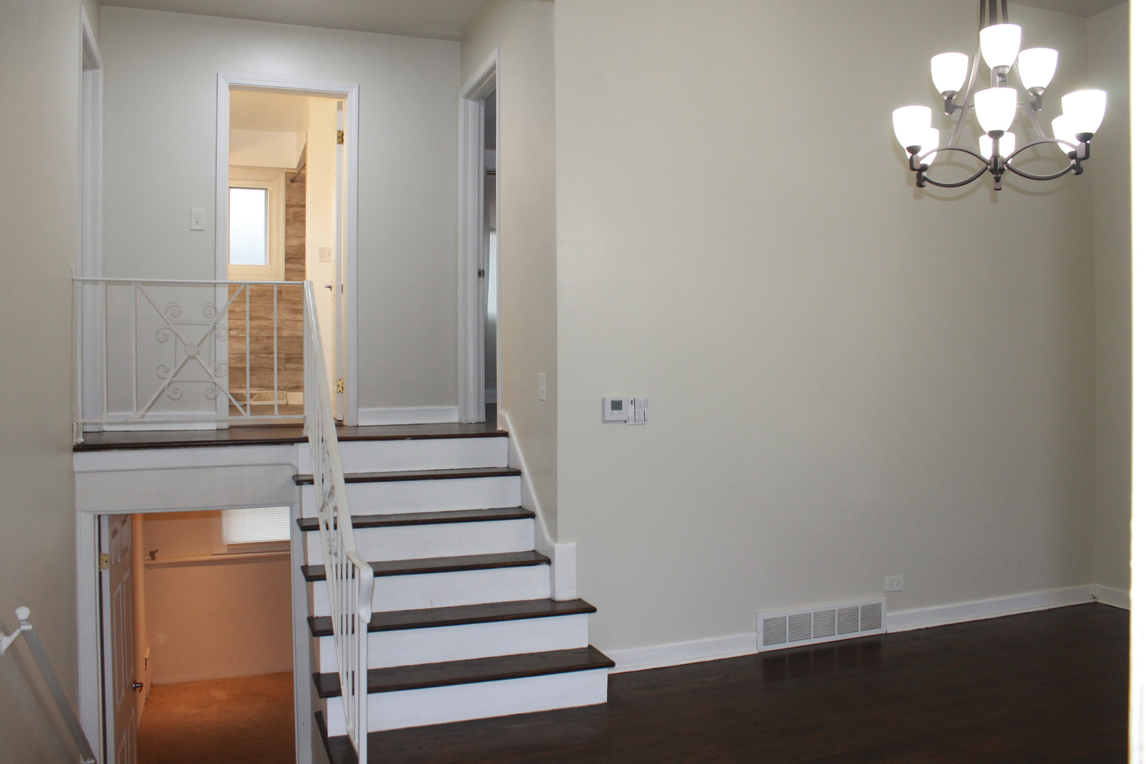 9071 N Grace Avenue 1