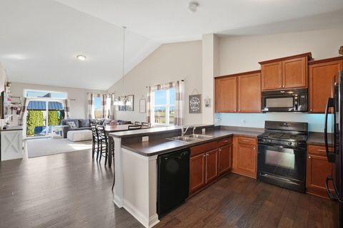 Tiny photo for 4620 Plymouth Avenue, Yorkville, IL 60560 (MLS # 12582773)