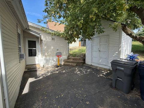 Tiny photo for 661 wellington Ave, Elgin, IL 60120 (MLS # 12468194)