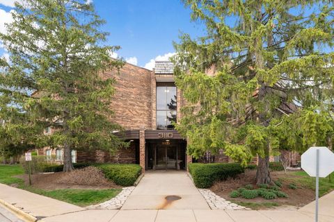 3110 Pheasant Creek Drive 201 Northbrook IL 60062