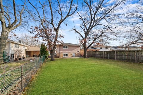 A home in Dolton