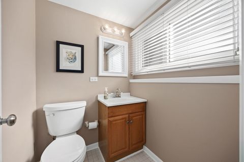 Tiny photo for 723 Inverness Road, Lisle, IL 60532 (MLS # 12496438)