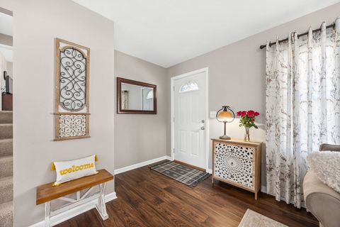 Tiny photo for 723 Inverness Road, Lisle, IL 60532 (MLS # 12496438)