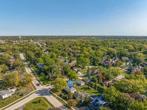 Tiny photo for 723 Inverness Road, Lisle, IL 60532 (MLS # 12496438)
