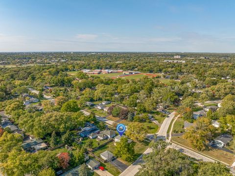 Tiny photo for 723 Inverness Road, Lisle, IL 60532 (MLS # 12496438)