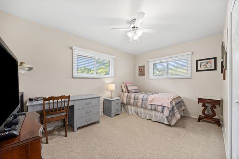 Tiny photo for 723 Inverness Road, Lisle, IL 60532 (MLS # 12496438)