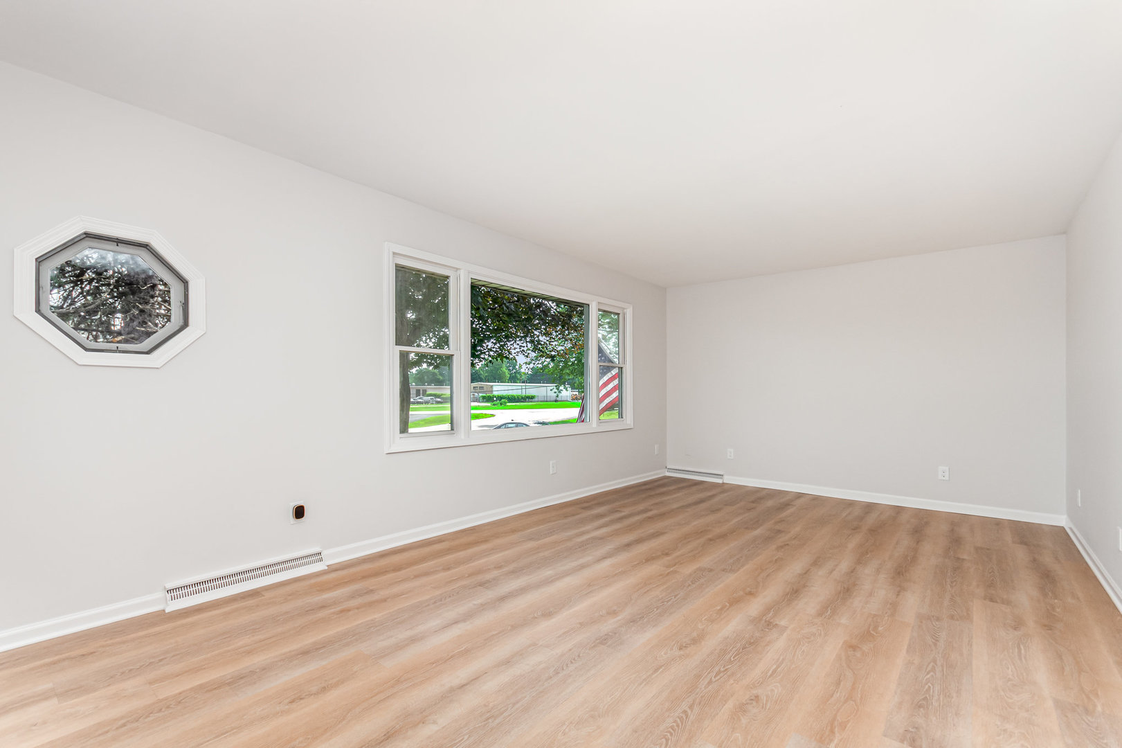 2758 Lancaster Drive