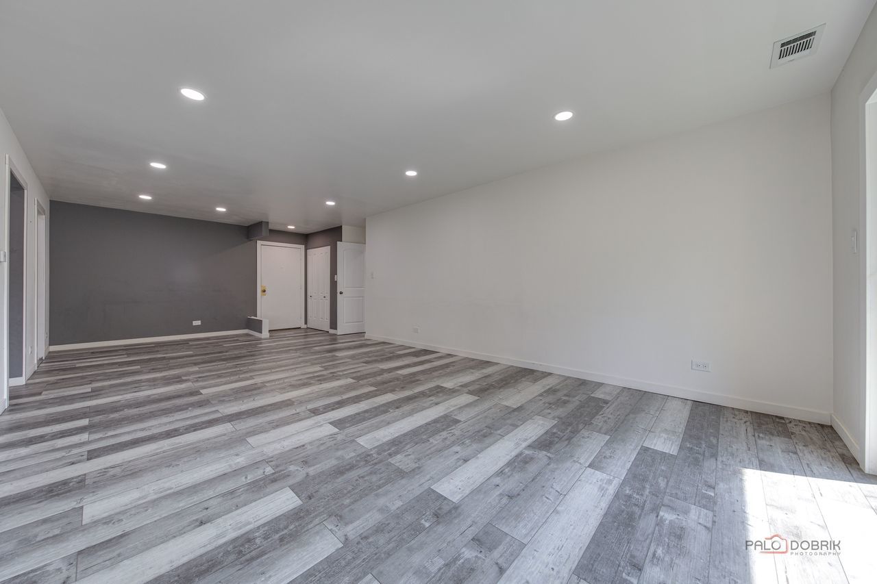 3300 N Carriageway Drive 317