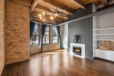 Tiny photo for 1733 W IRVING PARK Road #213, Chicago, IL 60613 (MLS # 12600070)