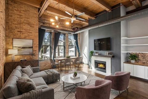 Tiny photo for 1733 W IRVING PARK Road #213, Chicago, IL 60613 (MLS # 12600070)