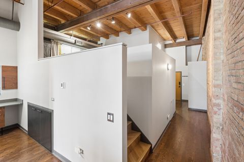 Tiny photo for 1733 W IRVING PARK Road #213, Chicago, IL 60613 (MLS # 12600070)