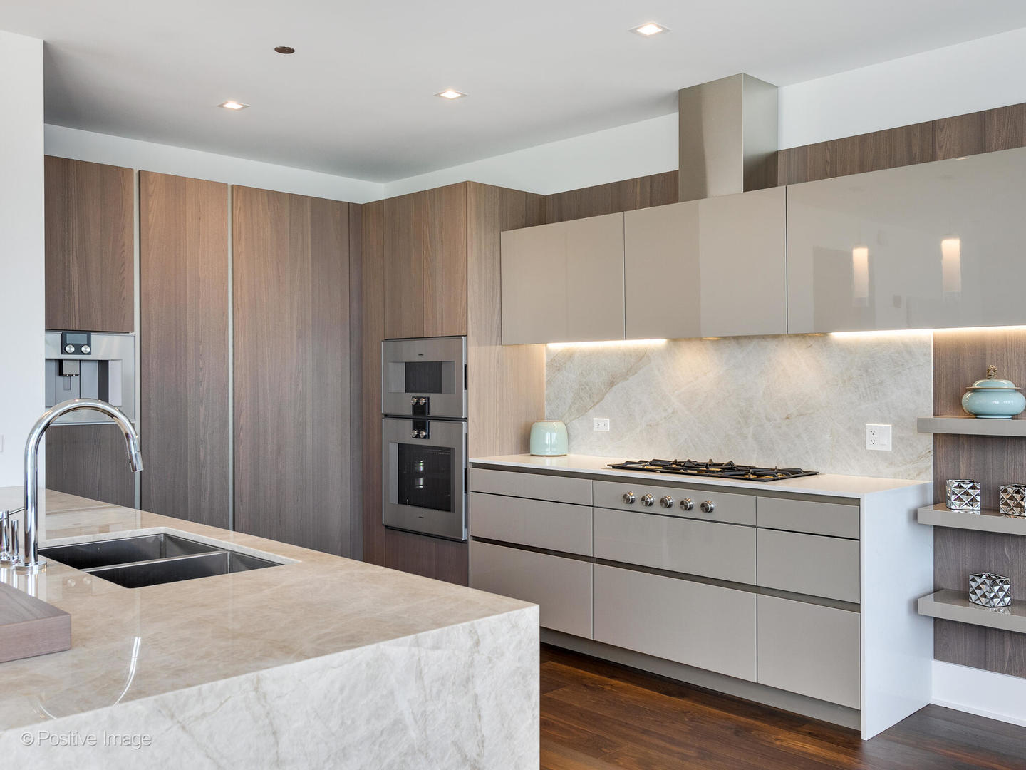 363 E Wacker Drive 2304