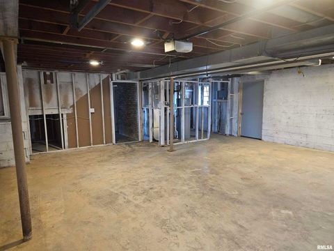 Tiny photo for 11799 E Webb Road, Mt Vernon, IL 62864 (MLS # EB460182)