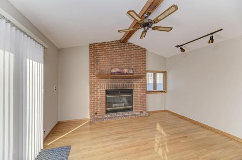 Tiny photo for 28W313 Batavia Road, Warrenville, IL 60555 (MLS # 12557967)