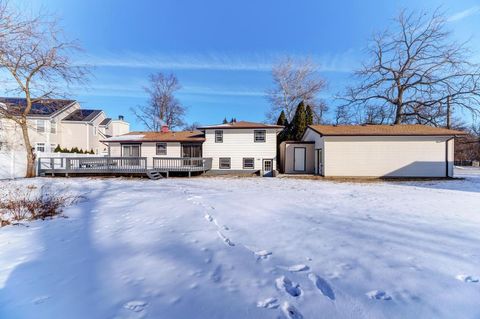 Tiny photo for 28W313 Batavia Road, Warrenville, IL 60555 (MLS # 12557967)