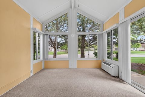 Tiny photo for 21533 Papoose Lake Court, Crest Hill, IL 60403 (MLS # 12621433)