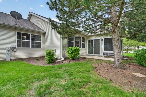 Tiny photo for 21533 Papoose Lake Court, Crest Hill, IL 60403 (MLS # 12621433)