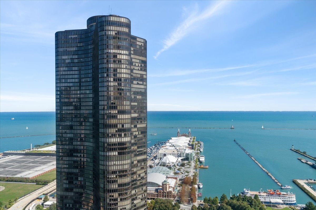 474 N Lake Shore Drive 5006