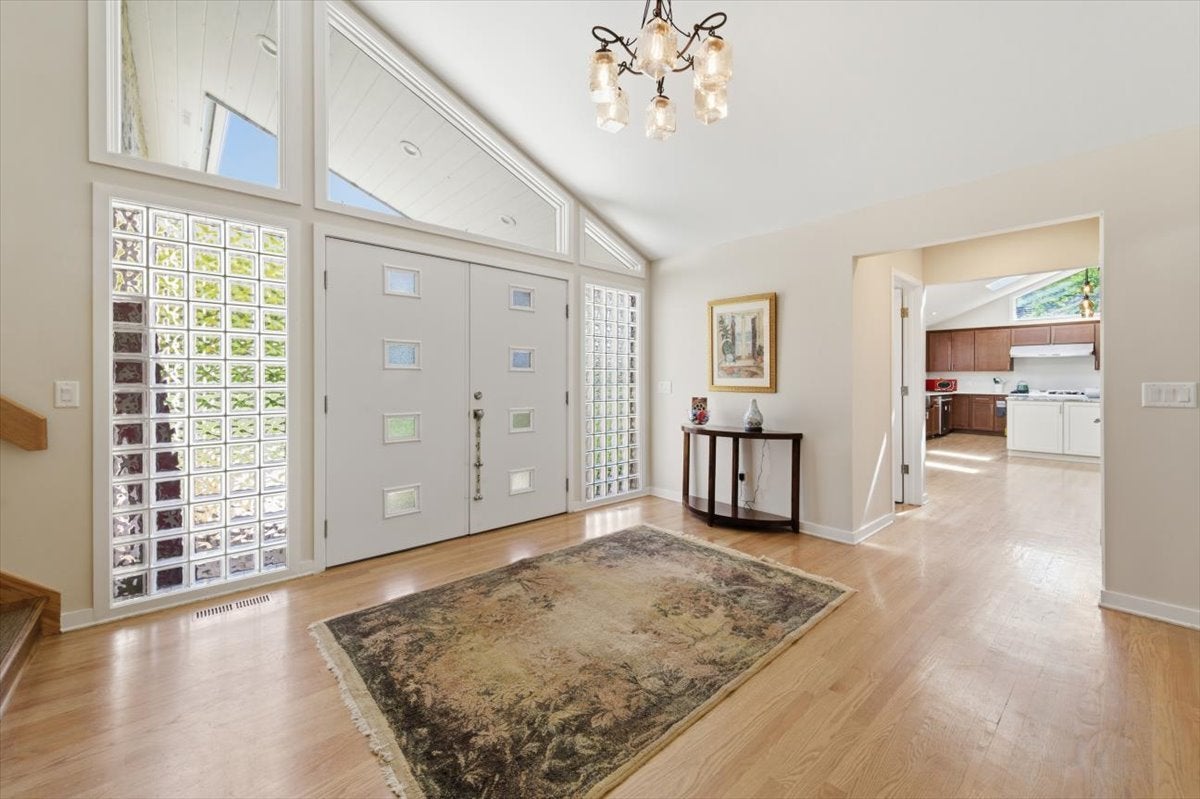 71 Oak Creek Drive
